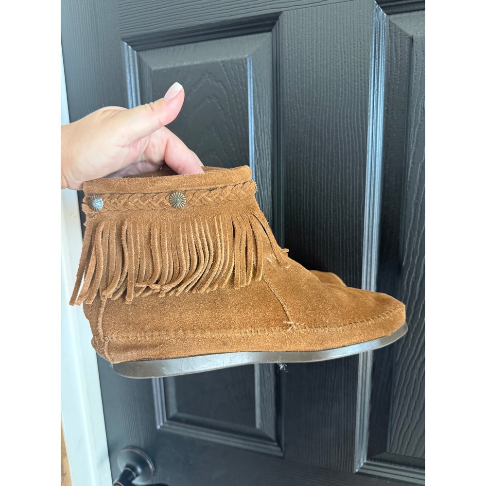 Minnetonka Womens Hi Top Back Zip Fringe Boot Suede Moccasin Brown Ankle Boots‎